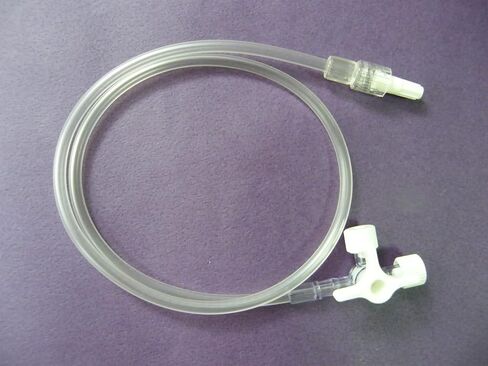 50 قطعة: محبس ثلاثي الاتجاهات مع امتداد 50 سم (20 بوصة) للرعاية الطبية (خالية من DHEP) in Kuwait