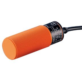 KI0207 Capacitive Sensor, 15 mm Sensing Range, 81 mm Length in Kuwait