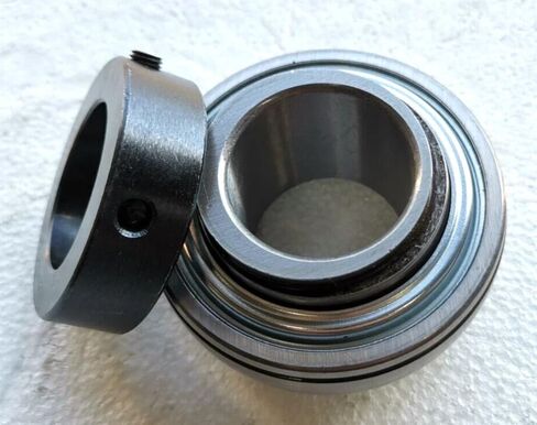 HC208-24R3 محمل إدراج مع أختام ثلاثية الشفاه وطوق قفل NA208-24L3، الأبعاد 1-1/2" القطر الداخلي الدائري، OD كروي 3.1496"، عرض OD 0.8661"، العرض الإجمالي 2.2165" in Saudi Arabia
