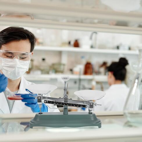 Scientific Laboratory Three-Beam Balance Scale 500g with Weights and Pallet Tray for Physics and Chemistry Experiments, Portable Mechanical Scale for School and Lab Use in Kuwait