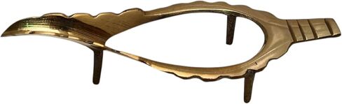 حامل شانخ نحاسي لقشرة المحار مقاس 6.5 بوصة ملحق بوجا تقليدي مصنوع يدويًا للمعبد والمذبح وديكور المنزل | حامل نحاسي صلب للشانخ | استخدام فاستو والعبادة الروحية in Kuwait