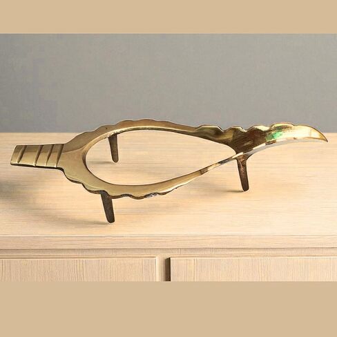 حامل شانخ نحاسي لقشرة المحار مقاس 6.5 بوصة ملحق بوجا تقليدي مصنوع يدويًا للمعبد والمذبح وديكور المنزل | حامل نحاسي صلب للشانخ | استخدام فاستو والعبادة الروحية in Kuwait