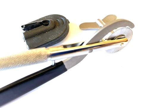 Finger Ring Cutter or Remover 5.5" with Black Cap EMT/EMS in Saudi Arabia