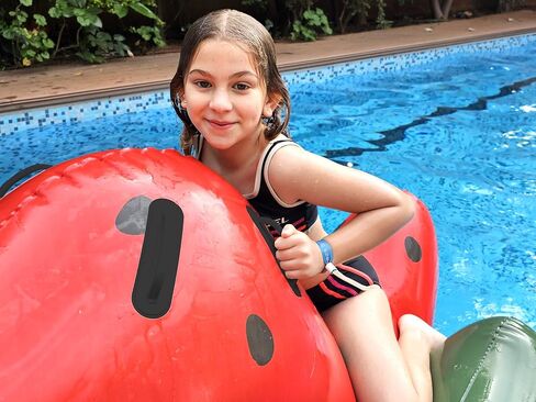 حمام سباحة يطفو للبالغين والأطفال، عملاق قابل للنفخ، حفلة بطيخ، بحيرة كبيرة مضحكة للسباحة، لعبة مياه صيفية، متعة الشاطئ، الأولاد والبنات، هدية عيد ميلاد عائمة للأعمار من 6 إلى 8 سنوات، ومن 10 إلى 12 عامًا فما فوق in Kuwait