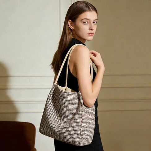 حقيبة كتف عملية وعصرية للنساء in Kuwait