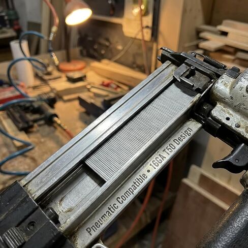 مسامير تشطيب احترافية مقاس 16، مسامير تشطيب مستقيمة من الفولاذ المجلفن مقاس 2 بوصة (50 مم) لمسامير تشطيب هوائية وكهربائية - عدد 1600 مع تغليف آمن in Kuwait