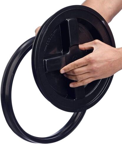 5 Gallon Black Gamma Seal Lids -12 Pack in Kuwait