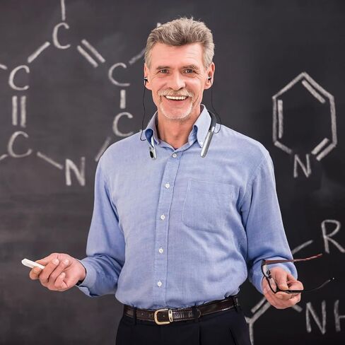 مكبر صوت نيوسونيك قابل لإعادة الشحن للمساعدة في مشاهدة التلفزيون والمحادثة، سماعات رأس لاسلكية لكبار السن والكبار، إلغاء ضوضاء الميكروفون عن بعد - NW10 Pro in Kuwait