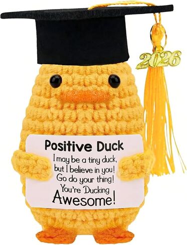 2025 هدايا التخرج الدعم العاطفي المخلل الإيجابي ، فئة 2025 Cute Crochet Pickle ， مخلل التخرج لفتياتها له هدايا التخرج من المدرسة الثانوية in Kuwait