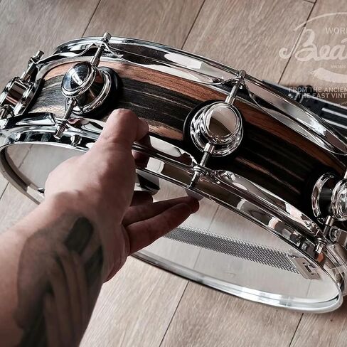 طبلة كمين خشبية مقاس 14 بوصة، كمين احترافي ذو 10 عروات مع أسلاك كمين من السبائك، هجوم فائق السطوع، يتضمن مفتاح تحرير سريع عزم الدوران بدون خطوات، طبلة مقاس 14 بوصة × 4 بوصة للمبتدئين والمحترفين in Kuwait