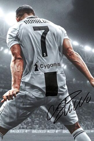 YHSGY ronaldo poster Canvas Unframed 12x18 inches Soccer Star for Boys Bedroom Walls Wall Poster Motivational posters for room aesthetic in Saudi Arabia