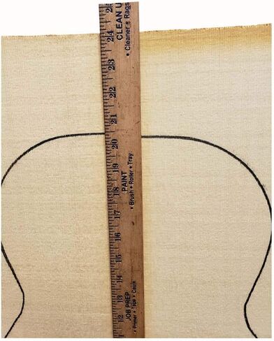 شجرة التنوب الأوروبية الكلاسيكية/قمم الغيتار OM AAA in Kuwait