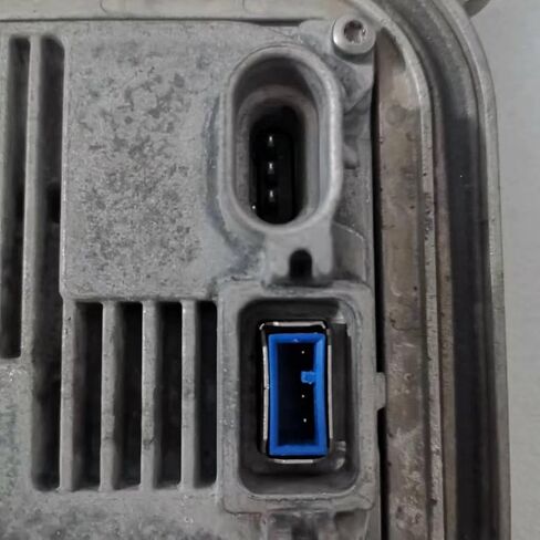 10R-044663 Original D8S Four-Corner HID Compatible with Headlight Xenon Ballast 10R-034663 10R-0413266 in Saudi Arabia