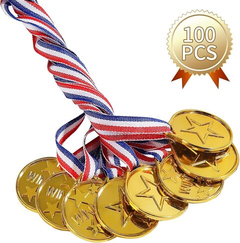 100 قطعة من الميداليات البلاستيكية الذهبية لجوائز الأطفال، وميداليات الجوائز لجوائز الرياضة للأطفال، ومسابقات الألعاب، والجوائز، ومفضلات الحفلات والديكورات. in Kuwait