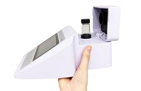 جهاز اختبار التعكر متعدد المعلمات على سطح الطاولة مع وضع قياس TSS 4 قطع من محلول المعايرة ISO 7027 طريقة القياس الكلوي (90 درجة) نطاق كبير 0 ~ 2000NTU/FNU 0 ~ 500EBC 0 ~ 9999ASBC in Kuwait