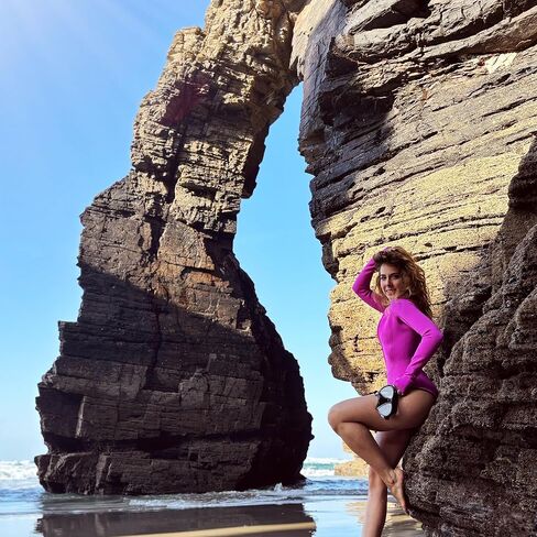 KMT Womens Wetsuit, Long Sleeve Shorty Wetsuits for Women 2mm Neoprene Front Zip Wet Suit Springsuit Swimming Surfing Diving Scuba Kayaking in Saudi Arabia