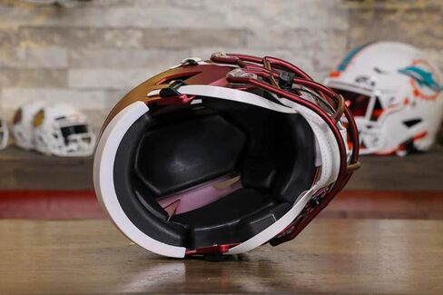 خوذة SpeedFlex متوسطة الحجم من Commanders - مع ملصق مجاني لعلم الولايات المتحدة الأمريكية - شبكة خضراء in Kuwait