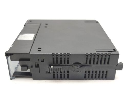 IC693MDL930 Relay Output Module IC693MDL930 PLC Module Sealed in Box 1 Year Warranty Fast in Saudi Arabia