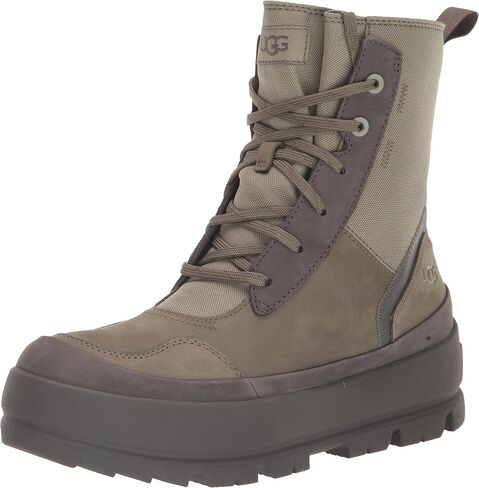 UGG UGG The Lug Womens Boot in Saudi Arabia