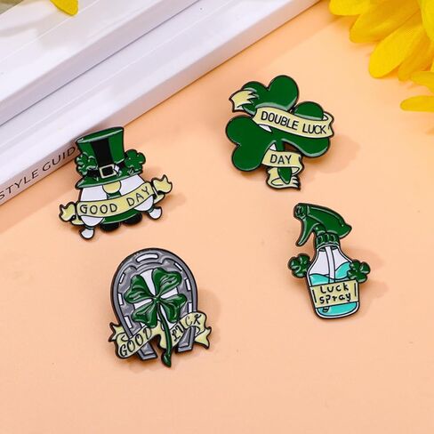 9 PCS Clover Clover St Patrick's Day Badge Label Pins for Woman Man Metal Messel Pins Grooches Festivals Ireland Gift For Cloths Backpack Hat (Green) in Kuwait
