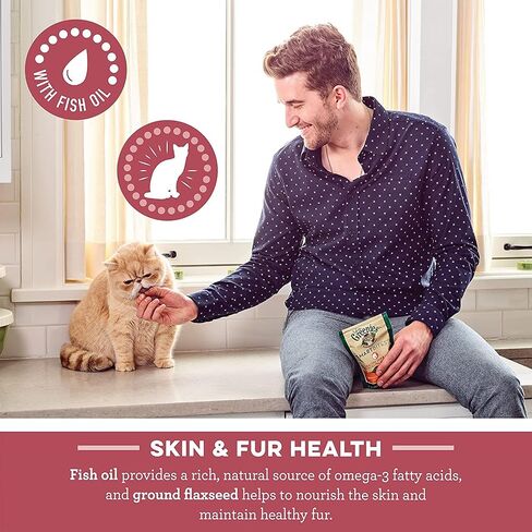 Variety Pack (6) Feline Greenies SmartBites Healthy Skin & Fur Natural Crunchy Cat Treats (3) Salmon (3) Chicken with AuroraPet Wipes in Saudi Arabia