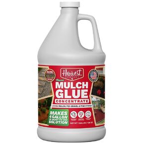 مركز غراء Viagrow Mulch من شركة Harvest، 1 جالون - يصنع 4 جالون، مثبت نشارة المناظر الطبيعية للنشارة وقش الصنوبر وحصى البازلاء، يغطي ما يصل إلى 500 قدم مربع in Kuwait