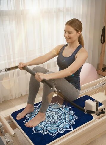 Pilates Reformer Mat, Non-Slip Suede Microfiber Workout Cover for Pilates Carriage, Absorbent Fitness Pad with Natural Rubber Base, Foldable & Portable for Home, Studio, Gym, 39.2"x24"x0.06" in Saudi Arabia