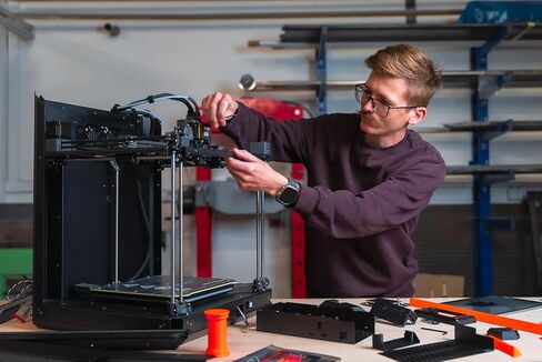 مجموعة طابعة Prusa CORE One ثلاثية الأبعاد الأصلية، أوراق طباعة قابلة للإزالة، مجموعة DYI للطابعة ثلاثية الأبعاد صديقة للمبتدئين، ممتعة للتجميع، معايرة تلقائية، عينة خيوط متضمنة، حجم الطباعة 9.8 × 8.6 × 10.6 بوصة in Kuwait