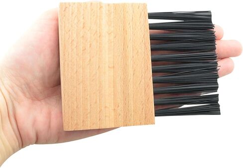 DGZZI Umpire Brush for Softball and Baseball Home Plate Wooden Handle Brush Umpire Sports Equipment for Competition and Training in Saudi Arabia
