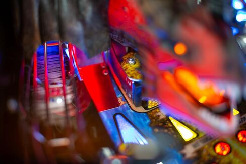 لعبة Stern Pinball Dungeons & Dragons مع جهاز Insider Connected، إصدار مميز من آلة Arcade Pinball in Kuwait