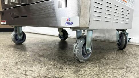 Commercial Convection Oven, Natural Gas, 60000 BTU, Double Deck, Four Wheels, Restaurant Kitchen Bakery HRCO-60K-2 in Kuwait