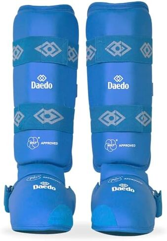 Daedo Shin وInstep Guards معتمد من WKF - وسادات أرجل الفنون القتالية للكاراتيه والتايكوندو - واقيات الساق المبطنة بالرغوة in Kuwait