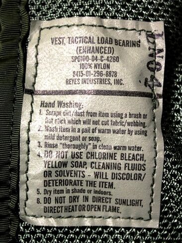 US Military Woodland Camo Tactical Vest with 6 Pockets NEW in Kuwait