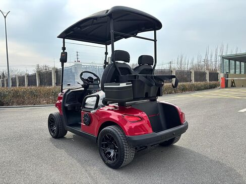 GO UP Electric Golf Cart with Insulated Cooler in Saudi Arabia