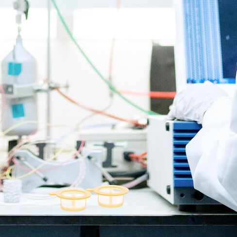 2 قطعة مصافي الخلايا القابل للتصرف 70μm مرشحات شبكية أدوات مصفاة الخلايا المختبرية الصغيرة للتجارب العلمية والترشيح in Kuwait