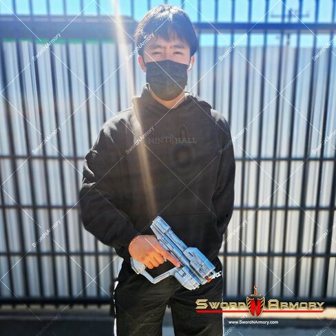 10.5" Foam M6H Chief Pistol Magnum Replica Sci-Fi Video Game Cosplay Prop in Kuwait