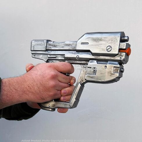10.5" Foam M6H Chief Pistol Magnum Replica Sci-Fi Video Game Cosplay Prop in Kuwait