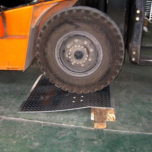 Aluminum Dock Plate, Heavy Duty 3000 Lbs Capacity Loading Ramp, 3/8" Thick Aluminum Construction with Carrying Handles, Ideal for Pallet Jacks, Hand Trucks and Carts Use in Kuwait