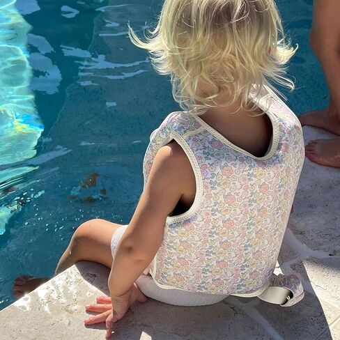 SUNNYLiFE Swim Vest, 1-2 Years, Into The Garden Ditsy Floral, EPE/Natural Rubber/Polyester, 13.39x12.6x1.77 Inches, 1.27 lbs in Saudi Arabia