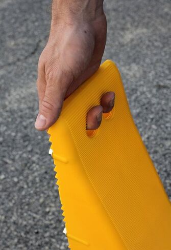 Camco Trailer-Aid - Tandem Trailer Ramp Provides 4 1/2" of Tire Lift — Great for RVs, Campers & More - Must Have Travel Trailer Accessories — Easy to Use, Yellow(21000) in Saudi Arabia