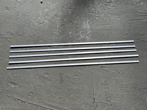 Sandbaggy 1/8" x 1/2" x 36" Hot Rolled Steel Flat Bar - Plain Steel, 11 Gauge (1, Gray, 1/8" x 1/2" x 36") in Saudi Arabia