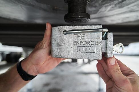 قفل دبوس الملك ENFORCER 1111 - منع سرقة المقطورة المسقطة للخدمة الشاقة - منع التوصيل غير المصرح به للشاحنات الجافة والمبردات - يتضمن أسطوانة ABLOY عالية الأمان in Kuwait