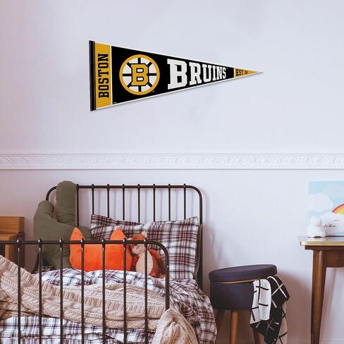 راية ديكور حائط من اللباد مقاس 30.48 سم × 76.2 سم من Rico Industries NHL Hockey Boston Bruins Rally - رائعة للمنزل/غرفة النوم/ديكور كهف الرجل in Saudi Arabia