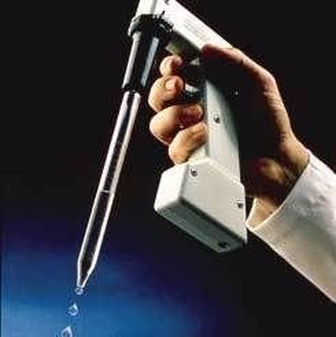 شاحن مساعد الماصات Drummond Scientific 4-000-030 لجهاز التحكم في الماصات، 110 فولت، 8.7 فولت/8 مللي أمبير، 4.25 بوصة لتر in Kuwait