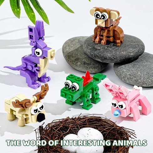 30 PCS Valentines Day Gifts for Kids Classroom-Valentines Ensect Clochs ， Kids Valentines Day Cards with Animal Building for Boys Girls ， Class Valentines Exchange ، Filds Favors ، Valentines in Saudi Arabia