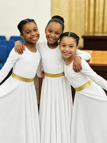 Girls Long Sleeve Praise Dance Dress Church Worship Liturgical Dancewear in Saudi Arabia