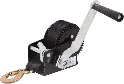 Hand Winch Boat Trailer Winch 2500 رطل خطاف ثقيل مع حزام سوداء من البوليستر الأسود 23 قدمًا ، وينش في اتجاهين محمولين للورق المقطورات ATV UTV Boat Marine in Kuwait