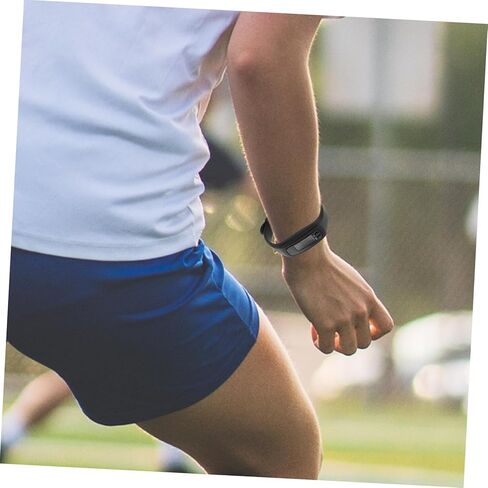 HOMSFOU Pedometer Watch with Multi-Function Step Counter Silicone Wristband Fitness Tracker for Walking and Activity Monitoring Skin-Friendly Design for Everyday Use in Saudi Arabia