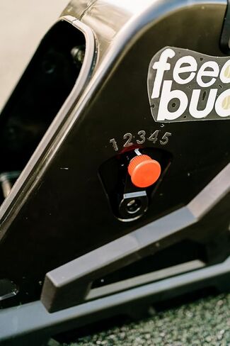 Tennis PRO Automatic Tennis Ball Machine, Mains and Battery Powered in Saudi Arabia