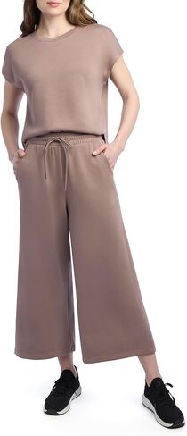 مجموعة تي شيرت غاوتشو لاونج للسيدات من Danskin مكونة من قطعتين وأكمام قصيرة in Kuwait